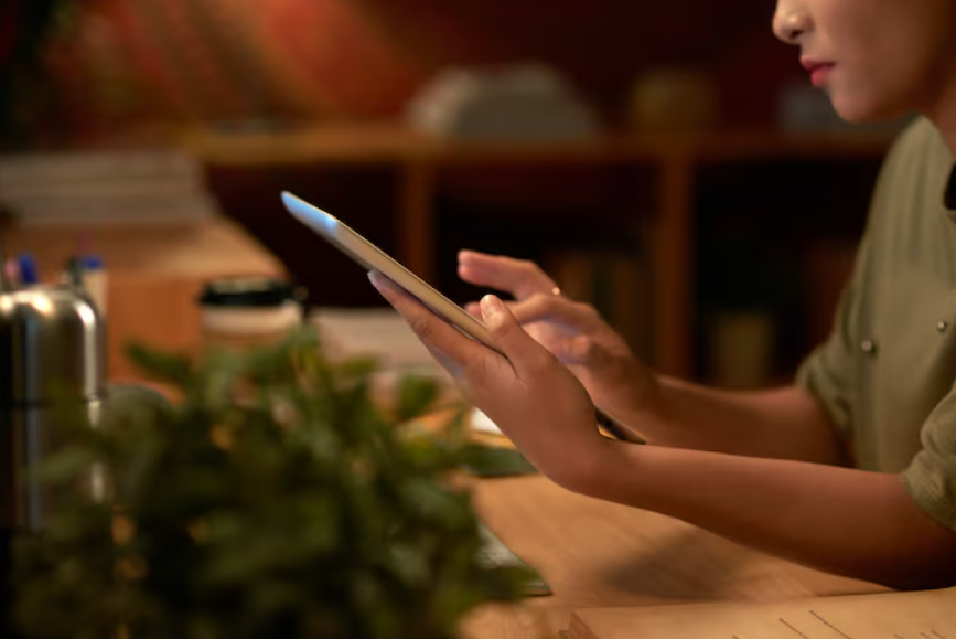 Person researching online while questioning authenticity behind the dead internet theory